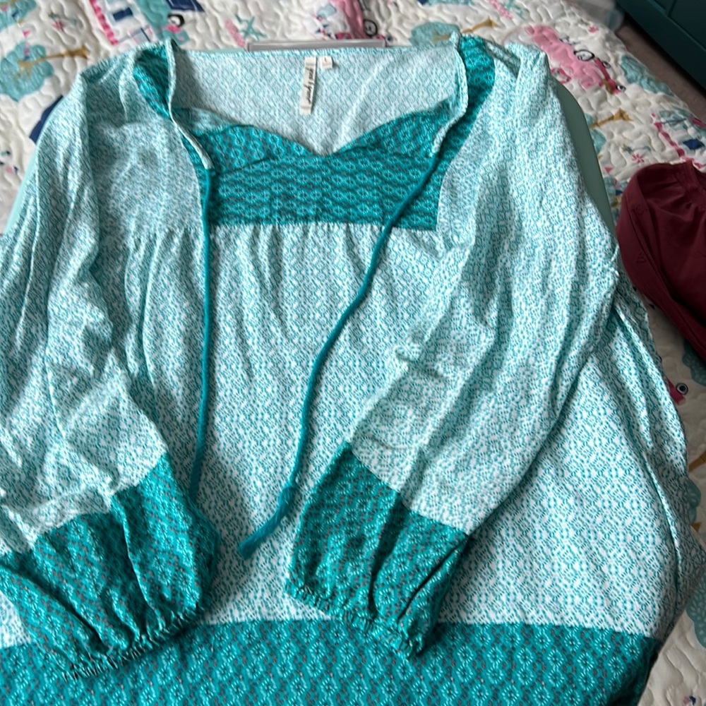 Light weight blouse